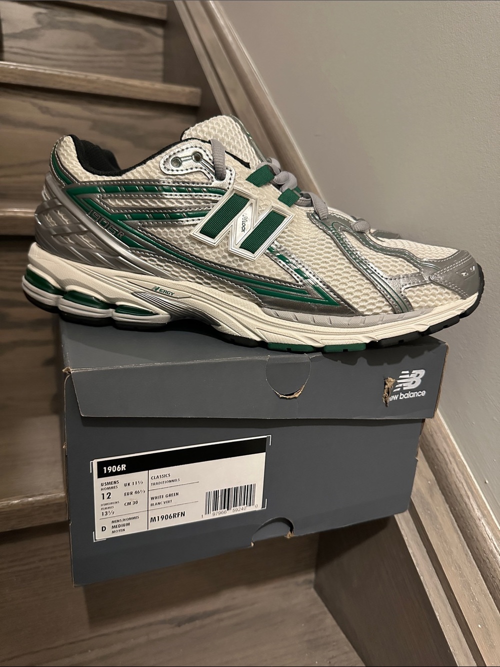 New Balance 1906R